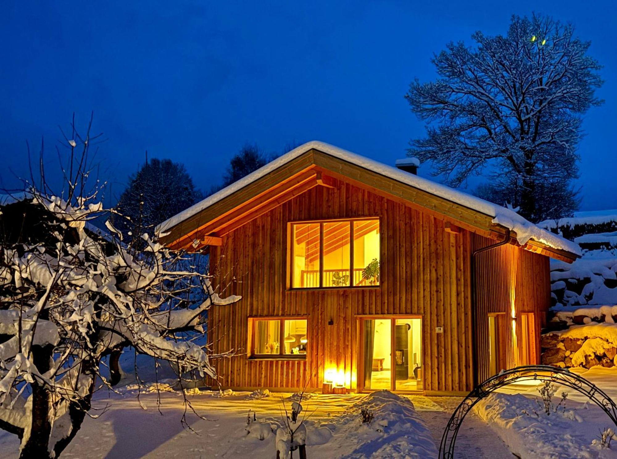 Bayerwald Chalet Kaitersberg Mit Sauna, Sonnenterrasse Und Garten アルンブルック エクステリア 写真
